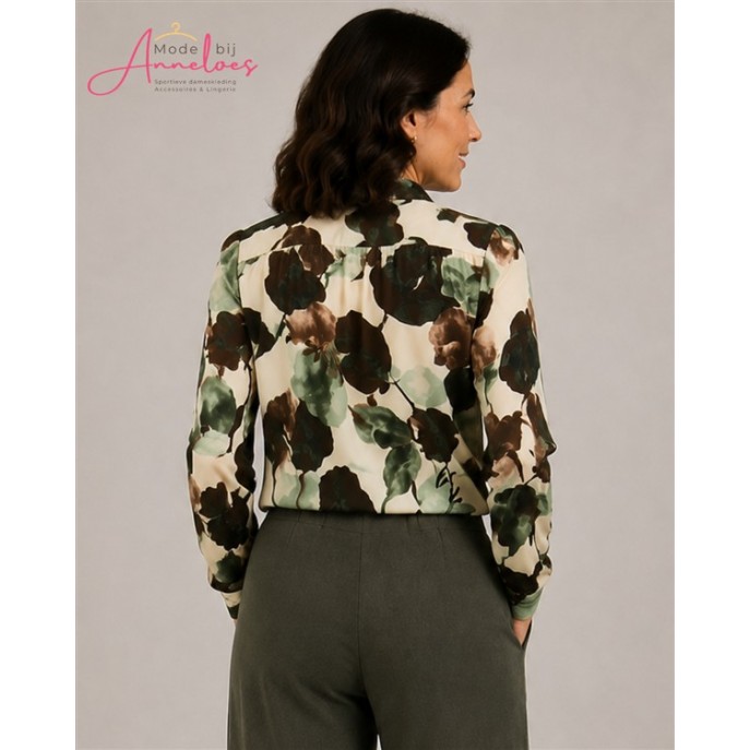 Batida Blouson vhals ruffel 2628 Flora print Batida Blouson vhals ruffel 2628 Flora print